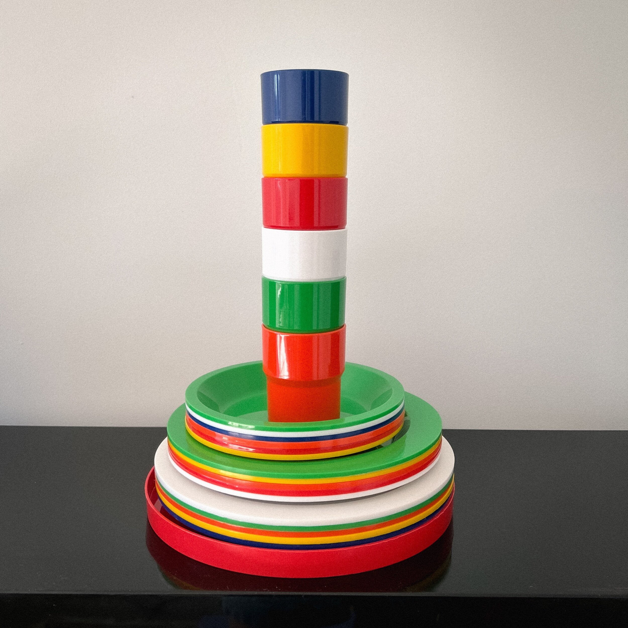 1970s Red all-in-one Picnic Basket