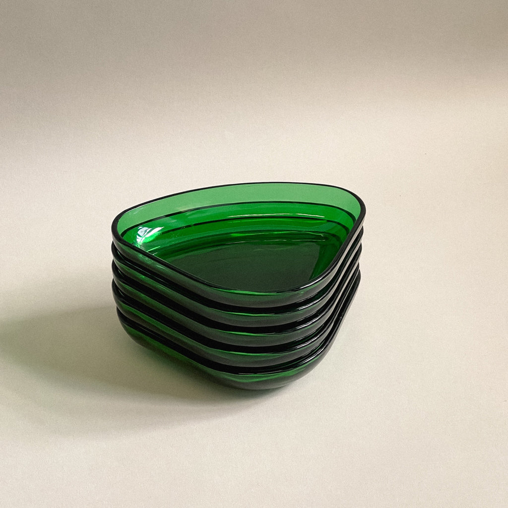 Midcentury emerald green guitar pick shaped plates (set of 5)