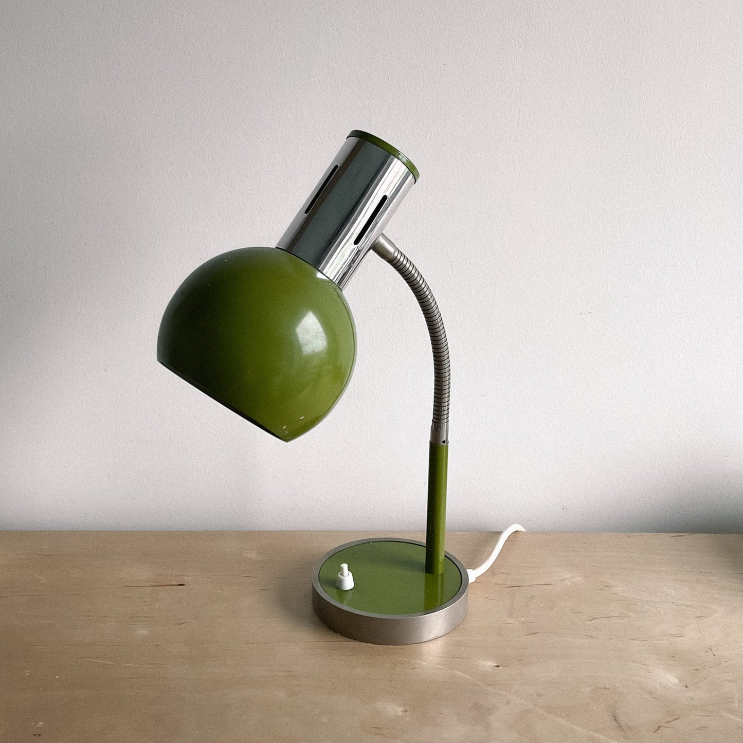 1970s Green Eyeball Table Lamp from Italy