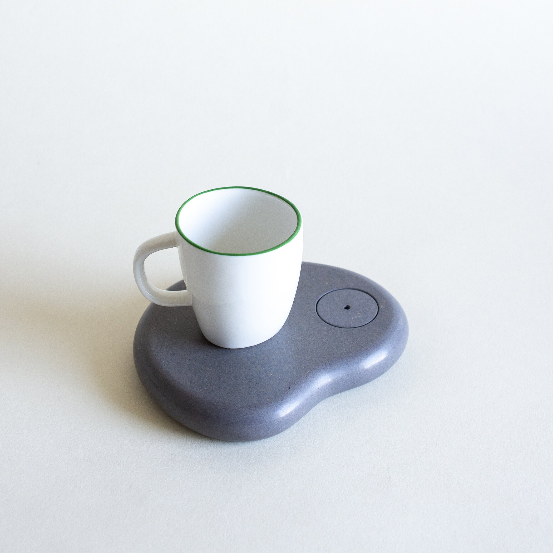 EVERYTHING STATION #PEBBLE