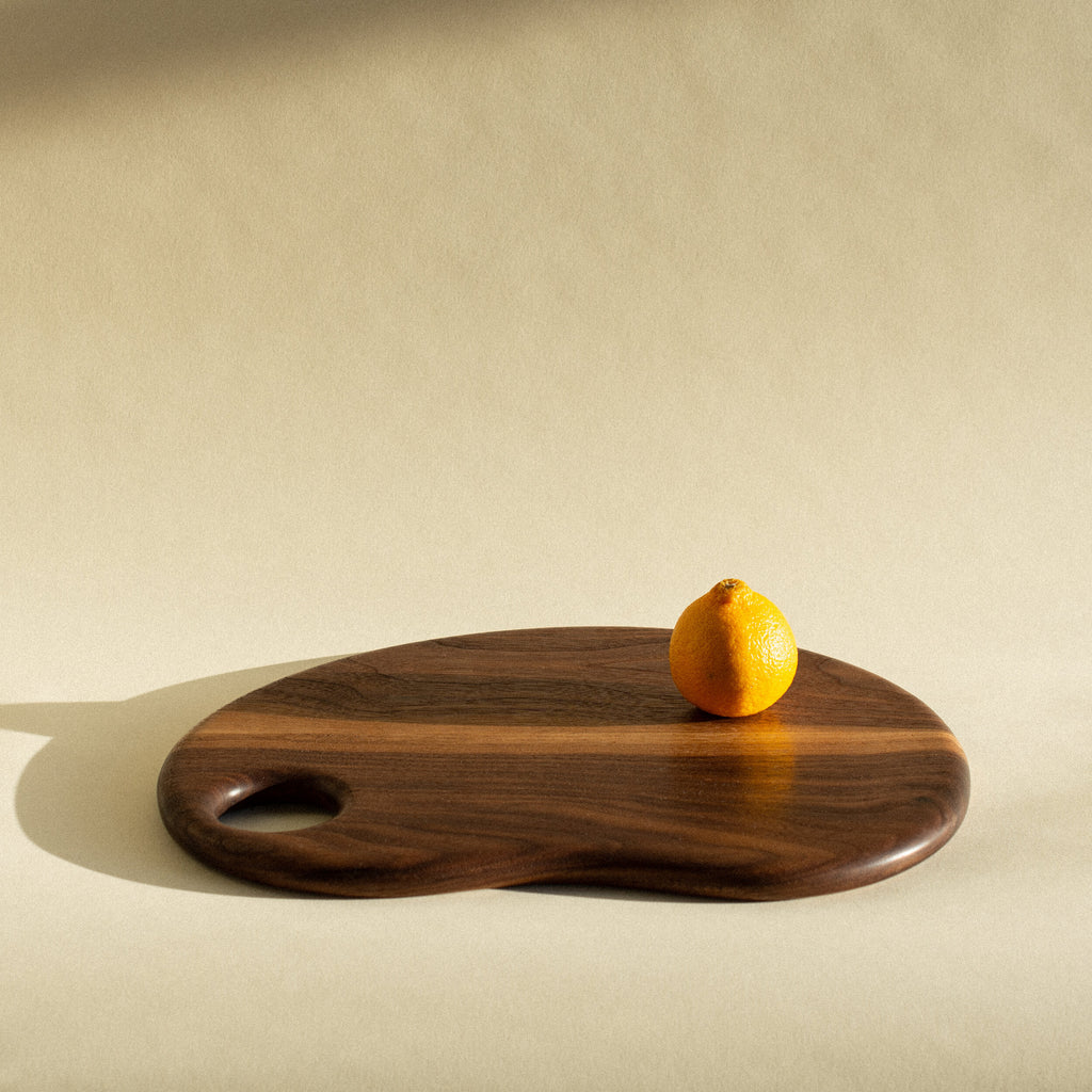PEBBLE BOARD in WALNUT